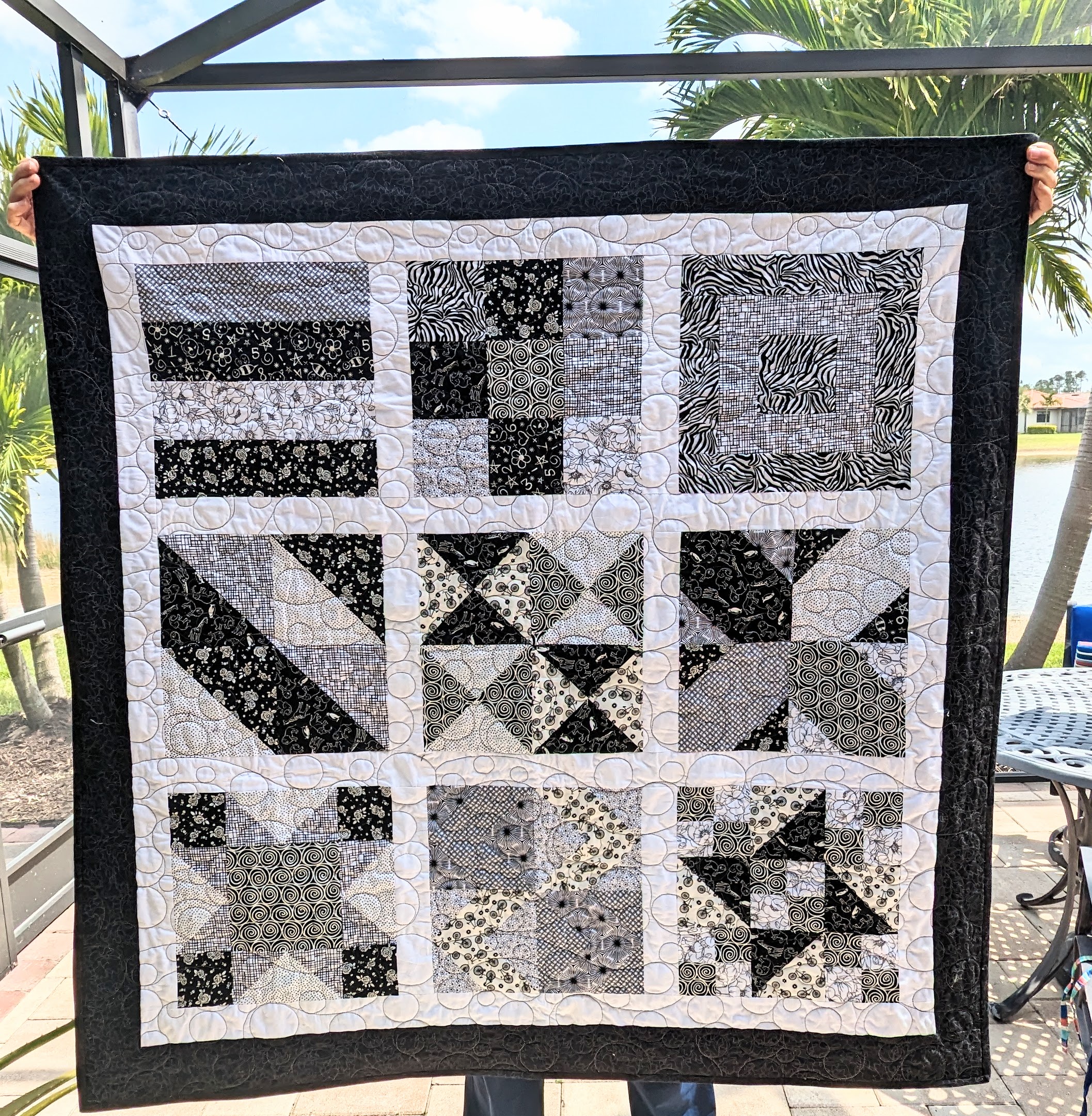 Black & White Sample quilt